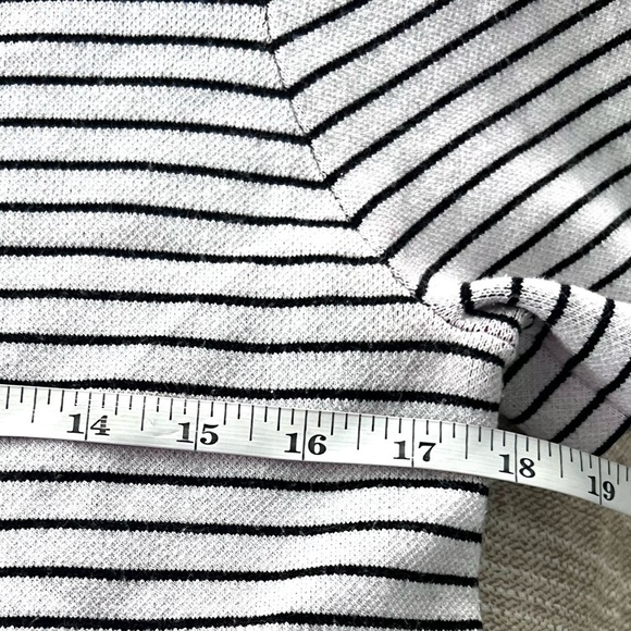 A.L.C.,Classic Striped w/Cabernet Floral Motif, Stretch, Dress, EUC,Size Medium - Picture 3 of 9